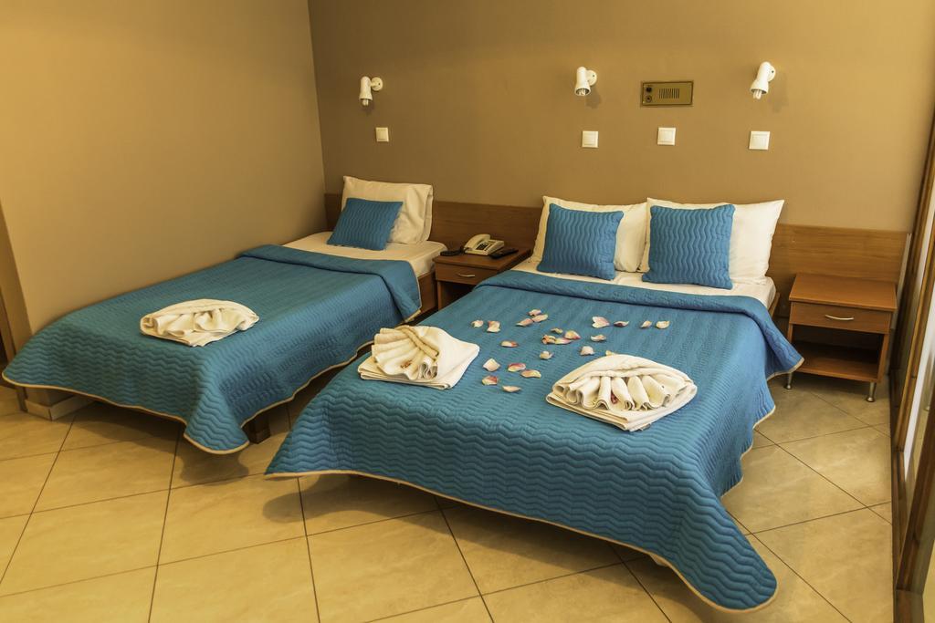 Porto Marina Aparthotel Chrysi Ammoudia Exterior foto