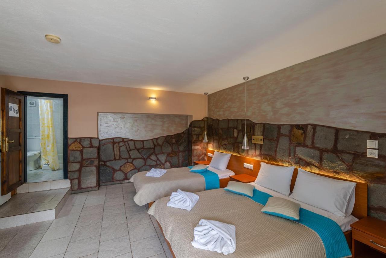 Porto Marina Aparthotel Chrysi Ammoudia Exterior foto