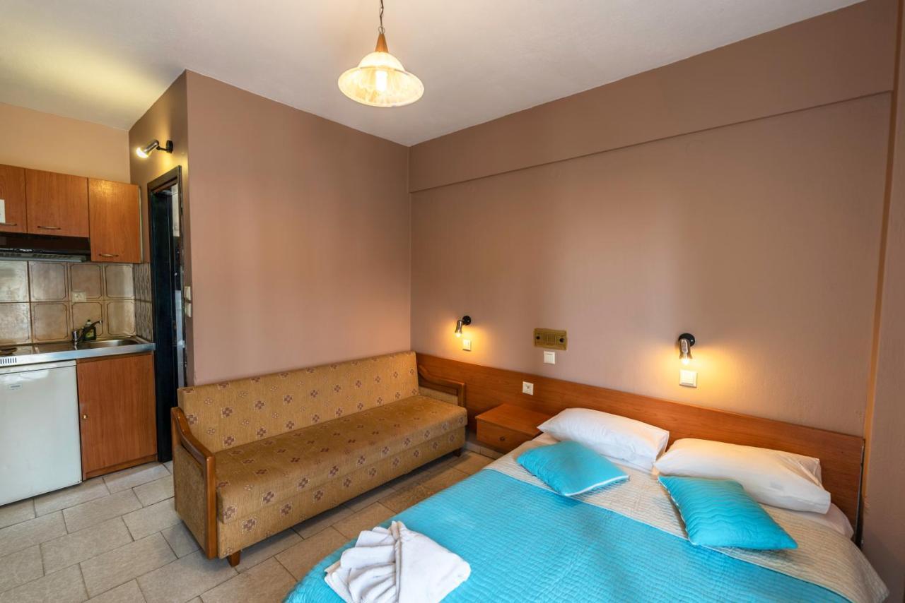 Porto Marina Aparthotel Chrysi Ammoudia Exterior foto